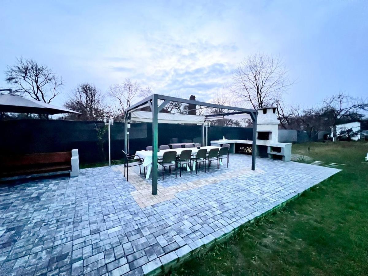 Garden Villa Brassó Kültér fotó